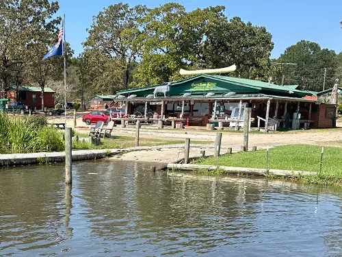 Relaxed Retreat at Carolina King's deep water boat ramp.