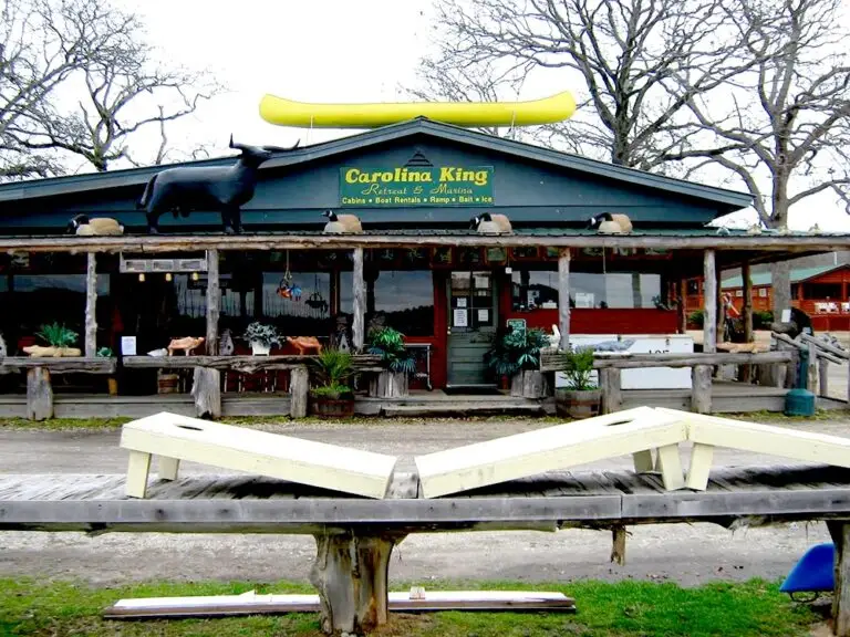Front view of the Relaxed Retreat at Carolina King general store. One of our many on-site amenities.